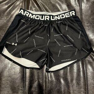 🍂 Under Armour Tech™ Graphic Running Shorts - S, Black